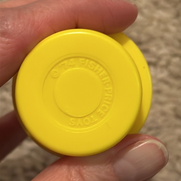 Vintage Fisher Price Yellow Little People Tub Toy Figure - Picture 4 of 4